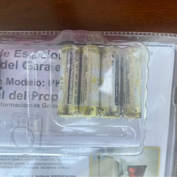 Peak Garage parking sensor NIB - Picture 4 of 6